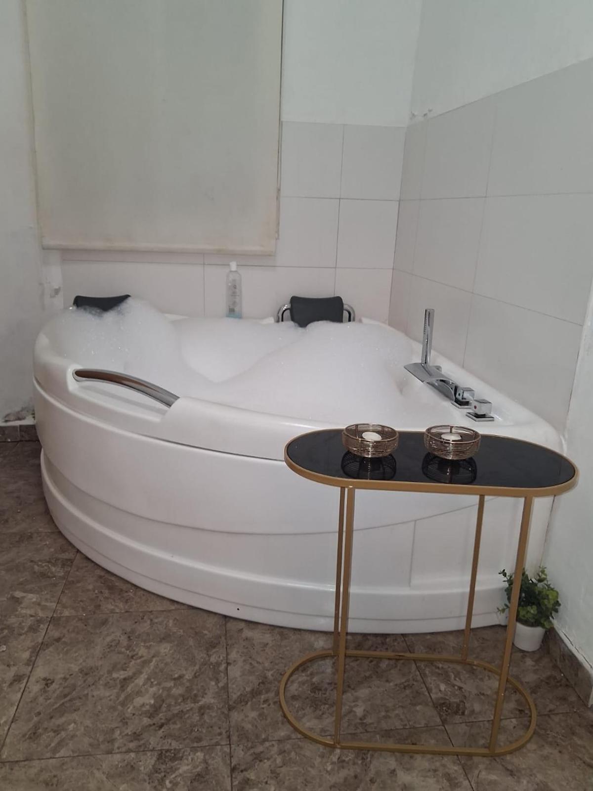 Apartamento Jacuzzi Cartagena Dış mekan fotoğraf